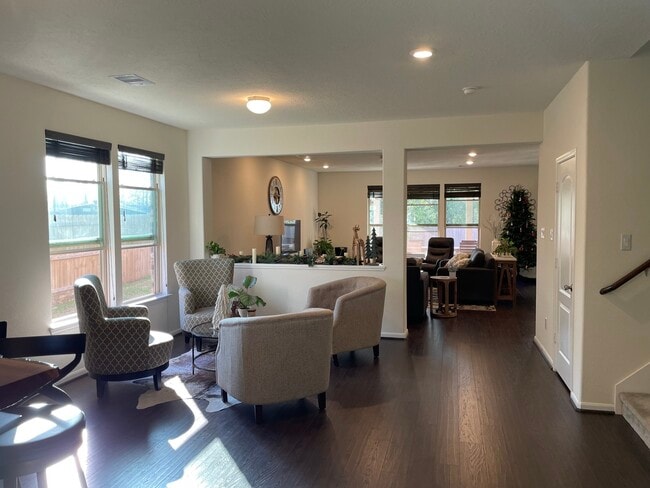 Photo - 1172 Clonmore Ct