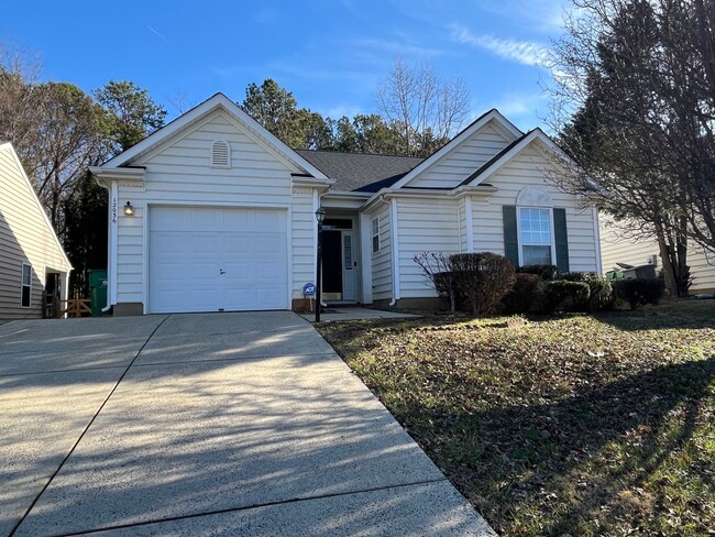 3 Bed Ranch in North Charlotte - 3 Bed Ranch in North Charlotte House