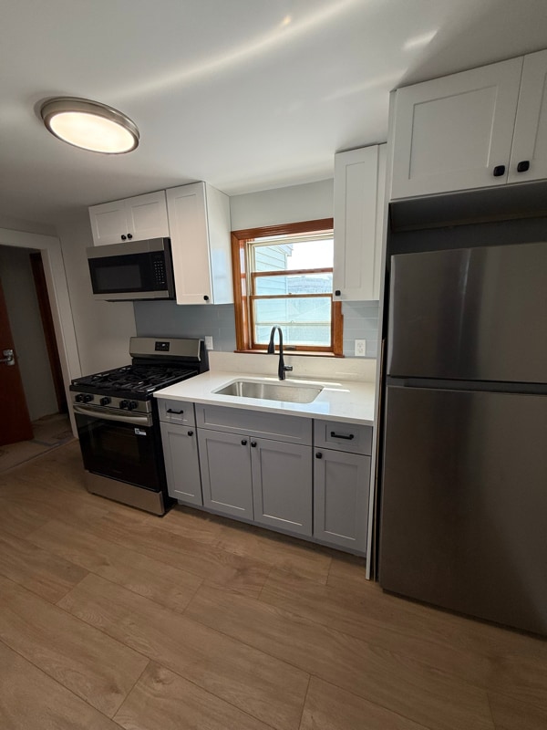 Building Photo - 22 Chatham St Rental