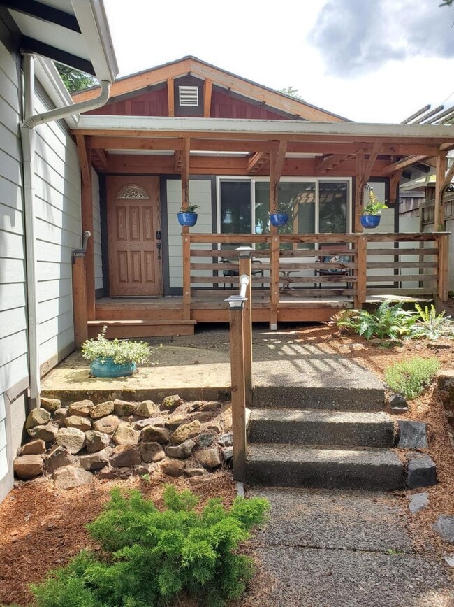 Photo - 312 S Nebraska St