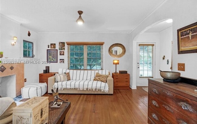 Photo - 540 Majorca Ave