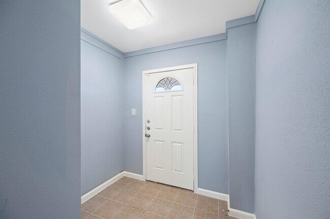 Photo - 3518 Sampson St Unidad A