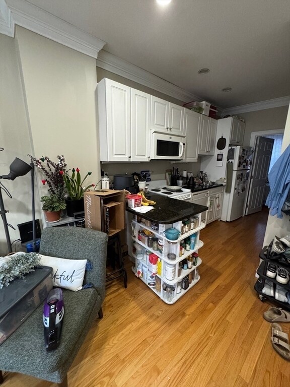 145 Charles St Unit 7