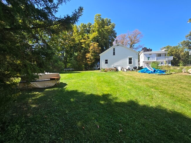 Photo - 5408 Main St