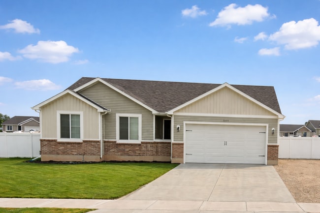 Building Photo - Spacious Corner Lot Home in Red Rock Estates — Idaho Falls