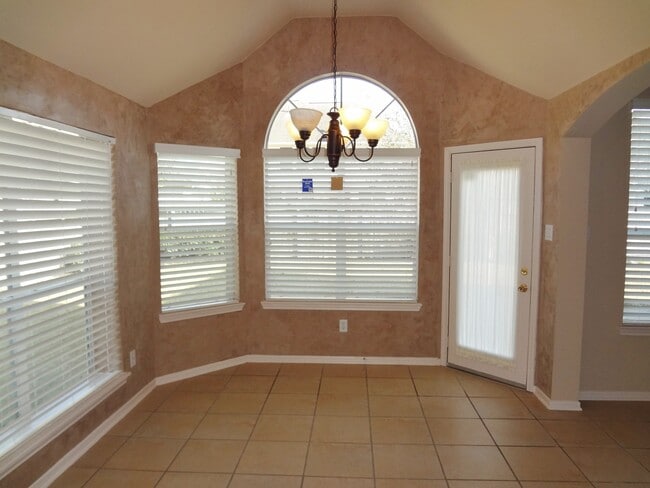 Photo - 3331 Double Lake Dr