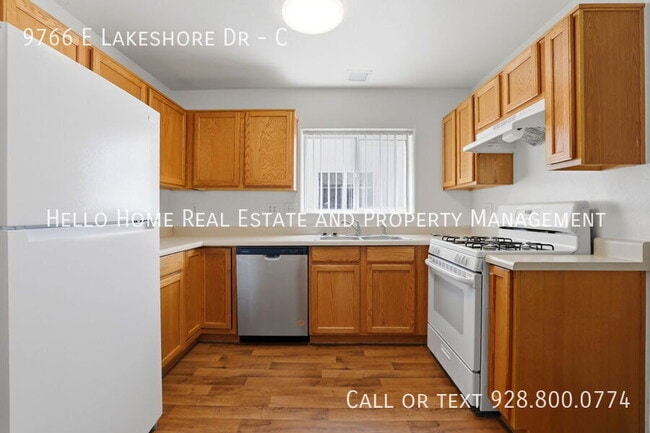 Photo - 9766 E Lakeshore Dr Unit C