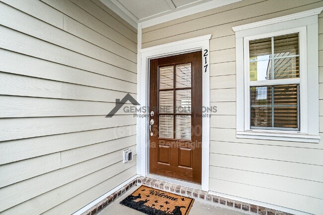 Photo - 217 Kinsale Dr