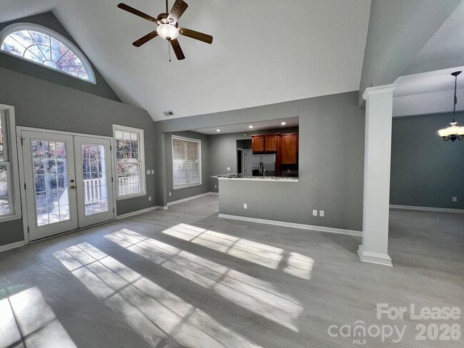 Photo - 185 McKendree Rd