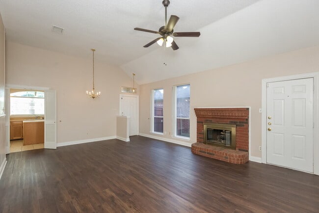 Photo - 2221 Baretta Dr