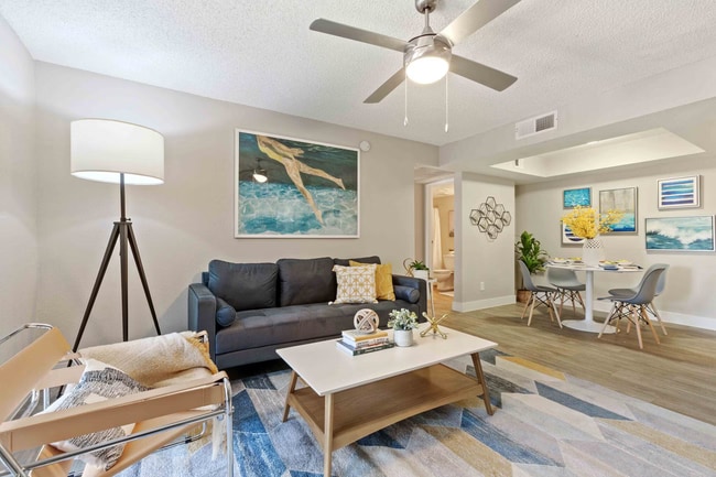 Photo - Portola Glendale