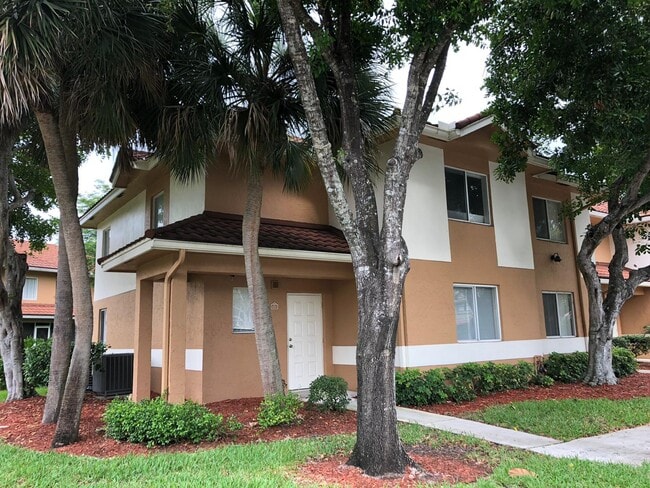Building Photo - 855 NW 91st Terrace Rental