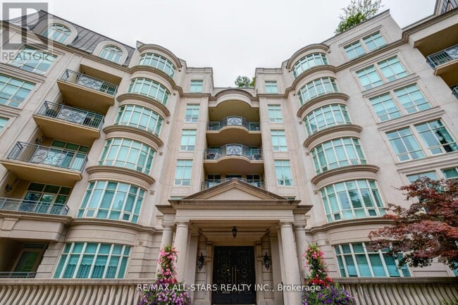 Photo - 7071 Bayview Ave Unit 211