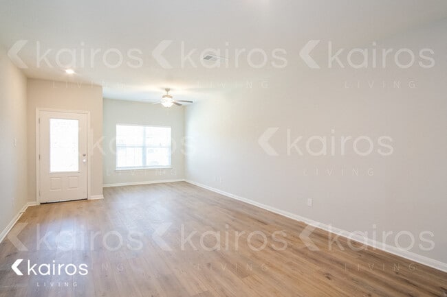 Photo - 117 Mount Vernon Way