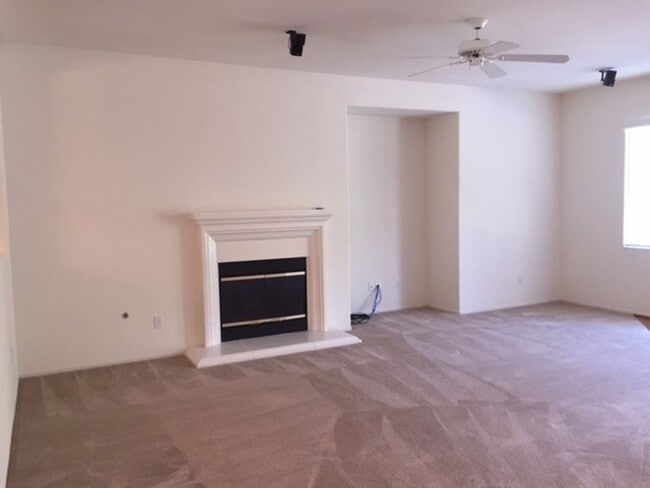 29538 Big Bend Pl
