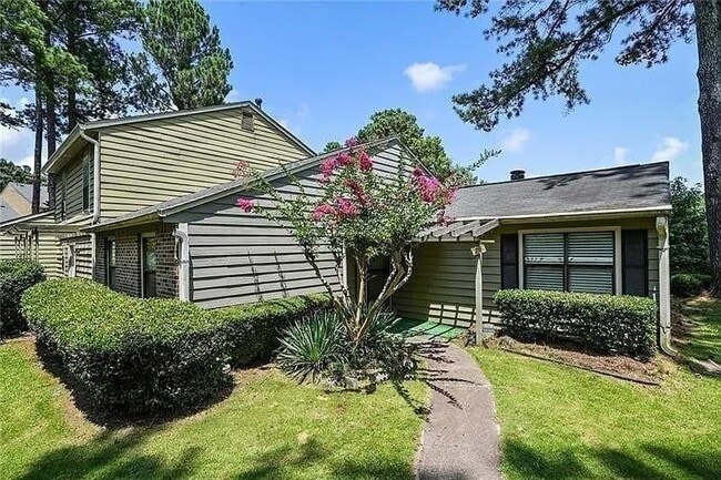 Photo - 76 Sandalwood Cir