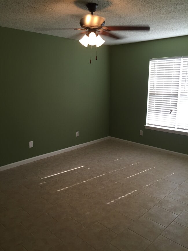 Photo - 1111 Old Ebenezer Rd