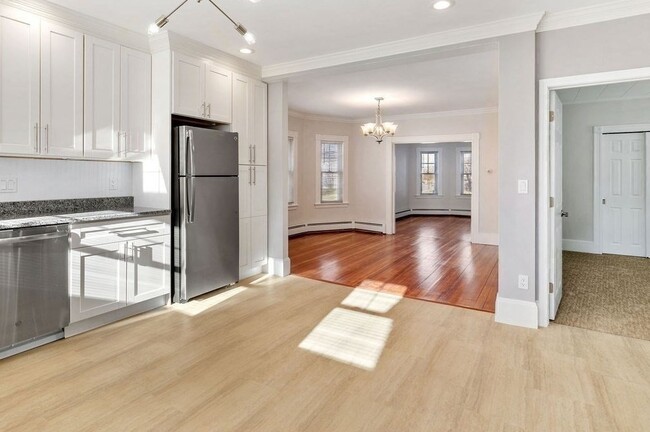 Photo - 283 Sutton St Unit 1