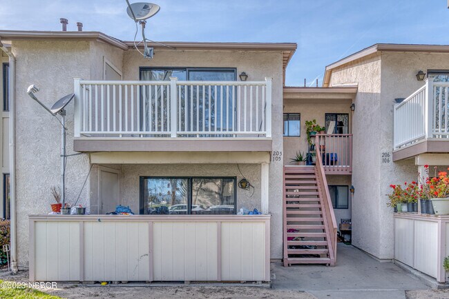 Photo - 3420 Santa Maria Way