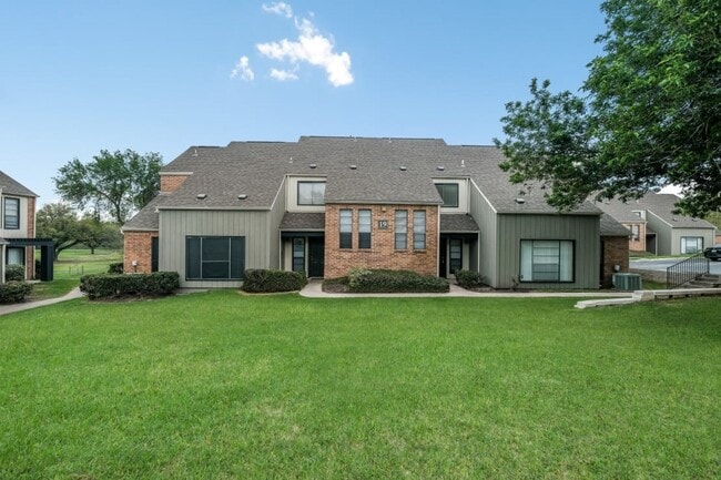 Building Photo - 13031 Pk Xing Dr Unit 1604 Rental