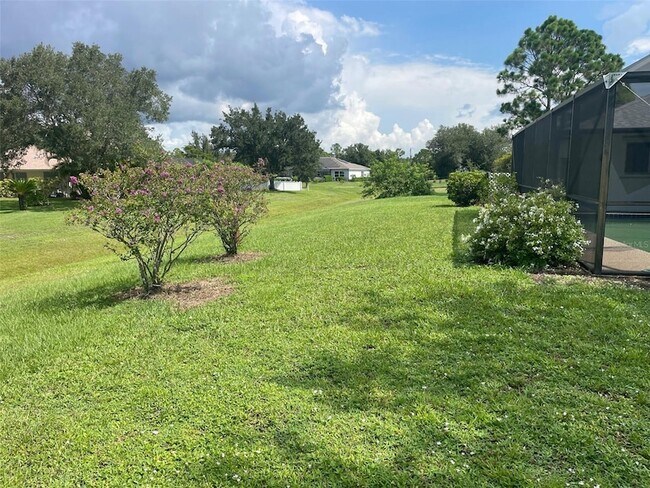 Photo - 1091 Venture Ct