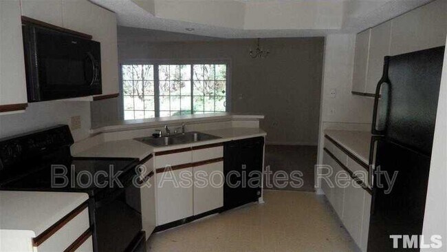 Photo - 2426 Condor Ct