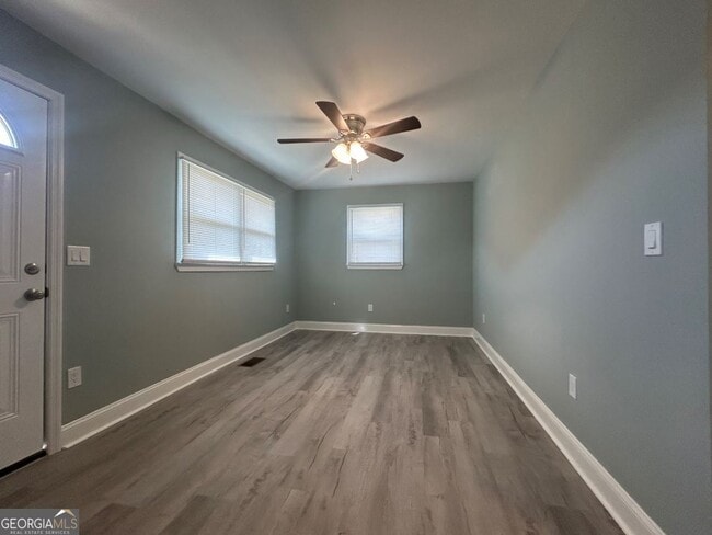 Photo - 32 Melody Ln NW