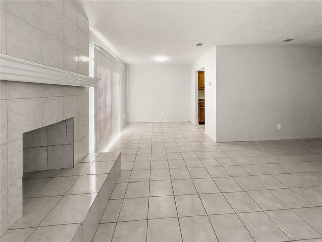 Photo - 3939 N Garland Ave Unit 4