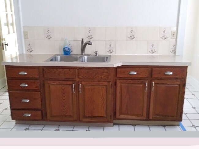 30 Temple St Unidad 1