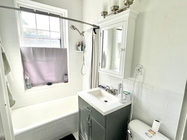 1 Crawford St Unit 9