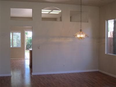 Photo - Roseville, Cresleigh Highlands, Near Galleria Mall, 4 Bed ,New Paint Gardner,