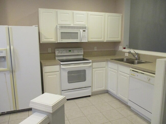 Photo - 3684 Summerlin Ln E