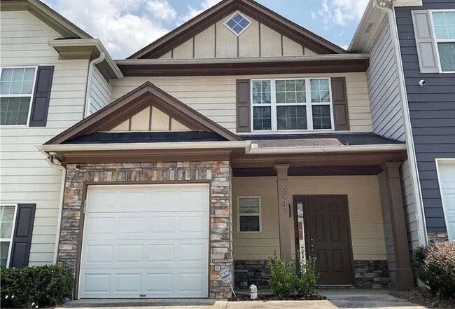 Building Photo - 6941 Rogers Point