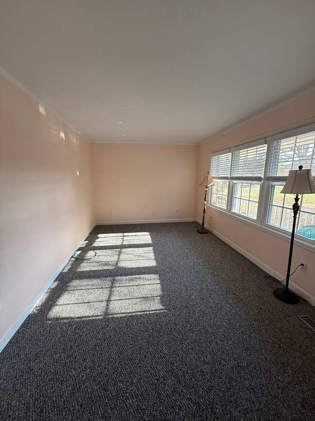 Photo - 2268 Castle Rock Farm Rd