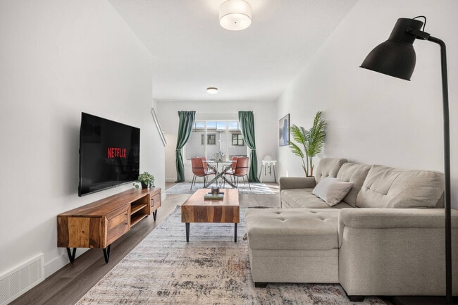 Building Photo - 2231-2281 81 St S W