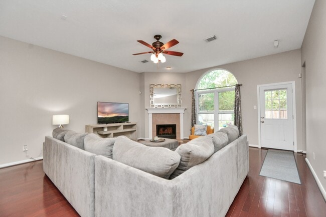 Photo - 23939 River Pl Dr