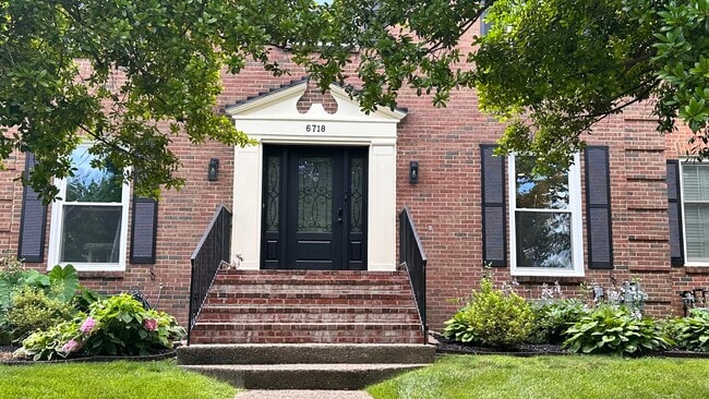 Photo - 6718 Deep Creek Dr