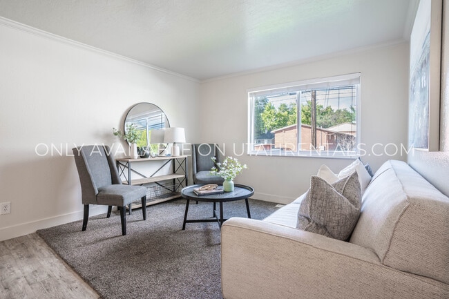 Photo - Eagle Tree Apartments