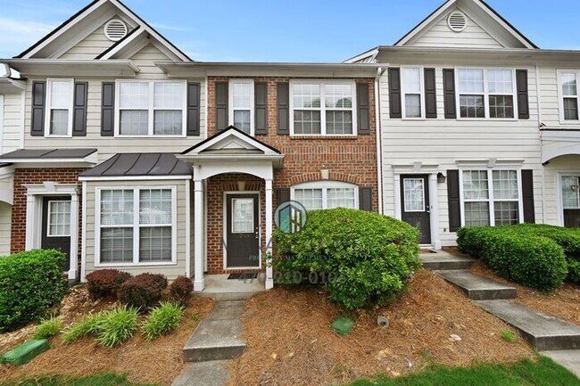 2-bedroom, 2.5-bathroom Condominium in the heart of Peachtree Corners