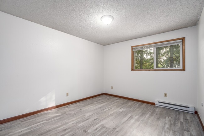 Photo - The Edgebrook