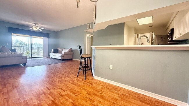 Photo - 2726 Anzio Ct Unit 306