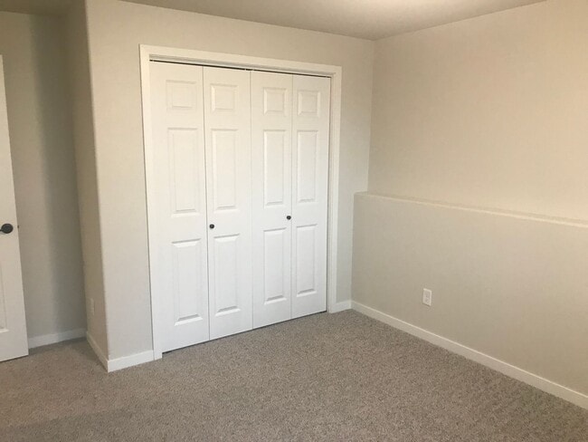 Photo - 4 Bed 3 Bath Single Family Home