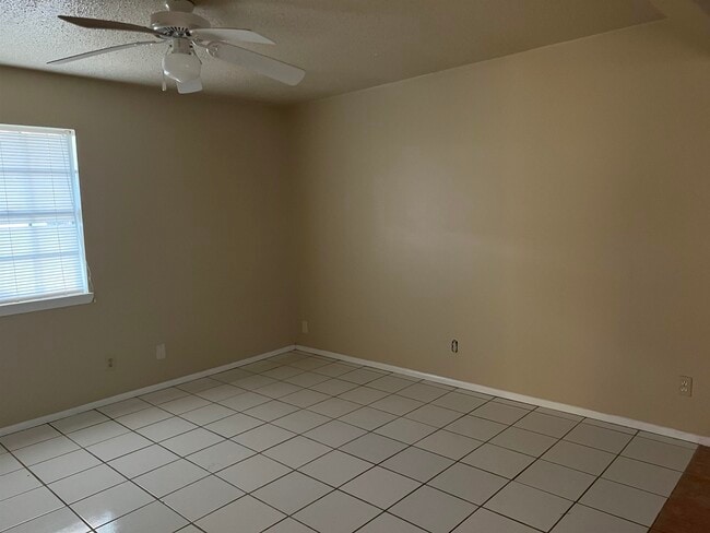 Photo - 125 Joe Rice Dr