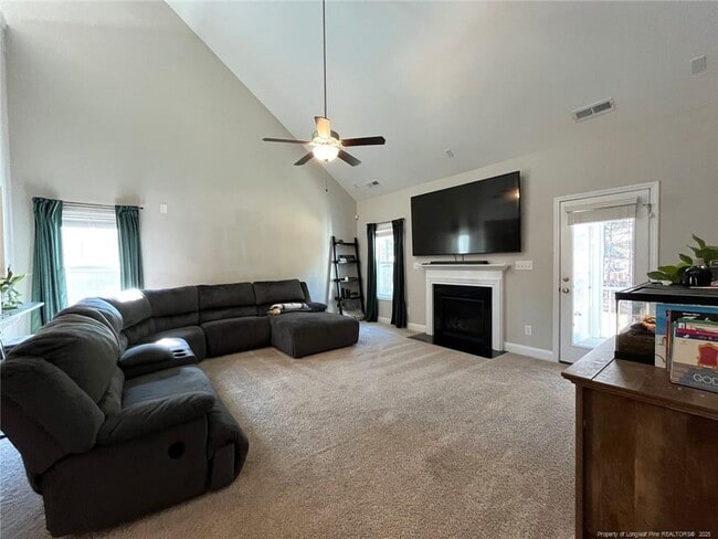 Photo - 95 Heatherwood Dr