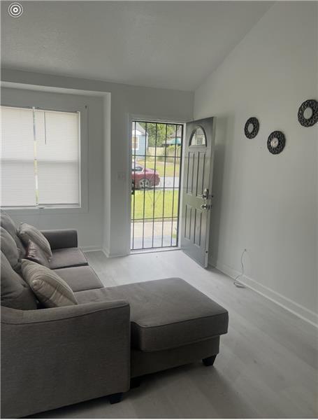 Photo - 665 Chestnut Dr Unidad ROOM RENTAL