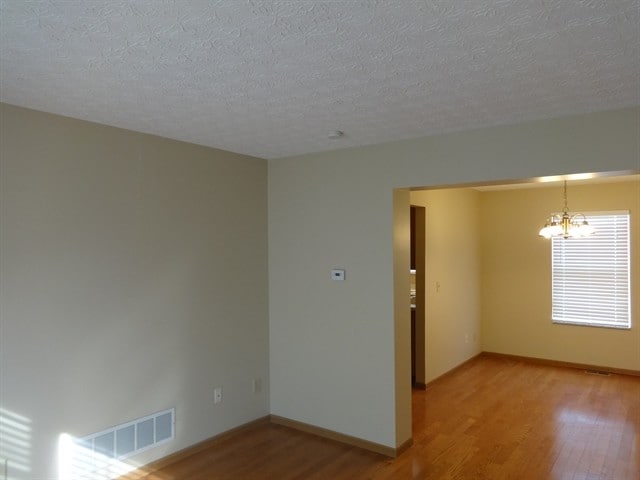 Photo - 4242 Honey Bee Ct