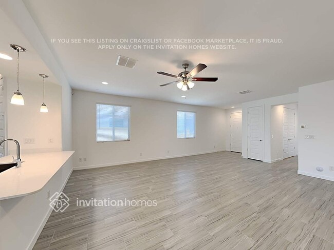 Photo - 16409 W Questa Dr