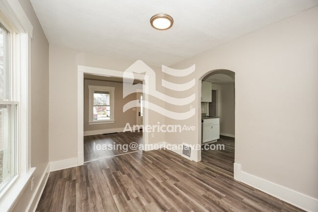 Photo - 1919 Widmer Ct NE