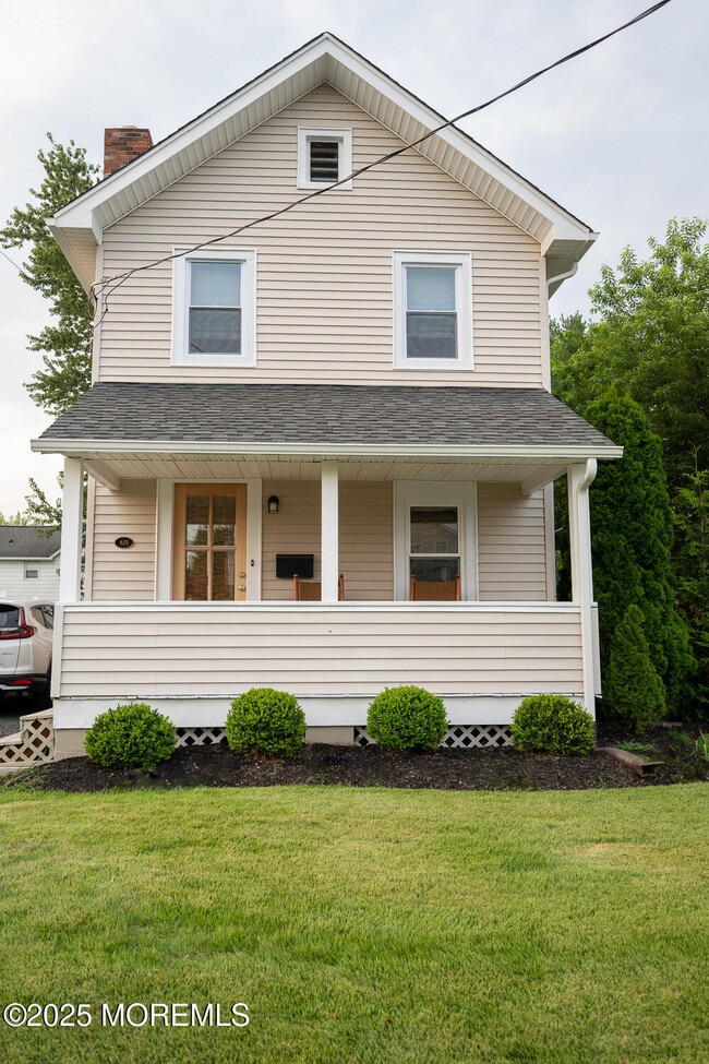 Photo - 610 Ocean Rd