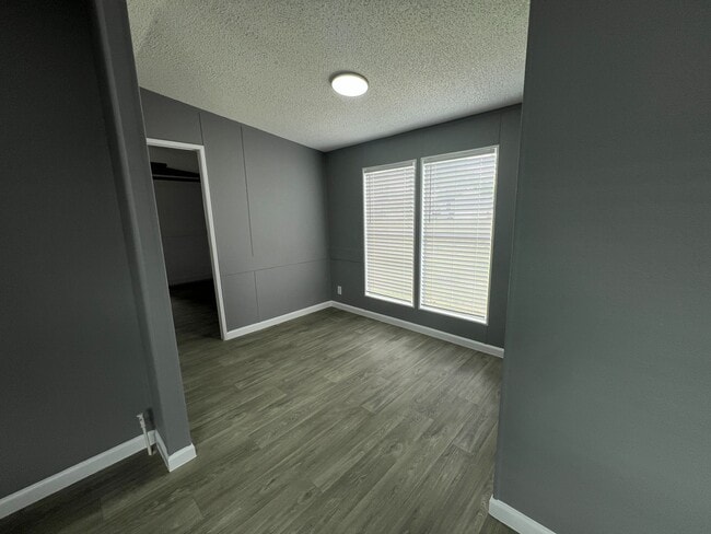 Photo - 750 Silent Valley Rd